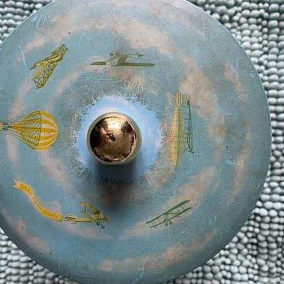 Vintage SAKS FIFTH AVENUE Metal Tin Can Empty 8 X 6 - Thumbnail 6