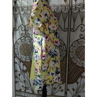 Women Size 14 Isaac Mizrahi Womens Yellow Floral Short - Thumbnail 4