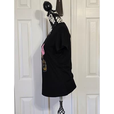 Black Graphic Tee Lips Leopard Print LOVE V Neck Short Sleeve Shirt - Thumbnail 13