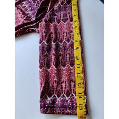 Shirley Blue Womens Burgundy Paisley Sharkbite Hem 3/4 Sleeve Top Size M - Thumbnail 7