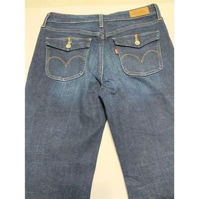 Levi's Women's Jeans Size 6M Blue Medium Wash 5-Pocket Style - Thumbnail 7
