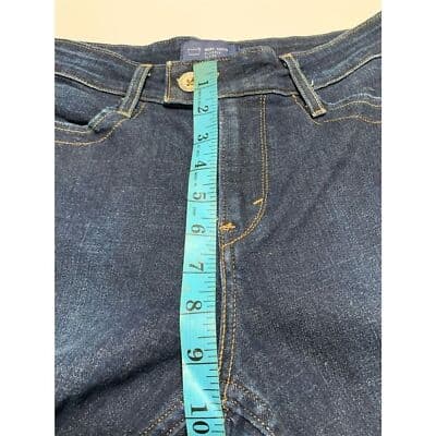 Levi's Women's Jeans Size 6M Blue Medium Wash 5-Pocket Style - Thumbnail 9