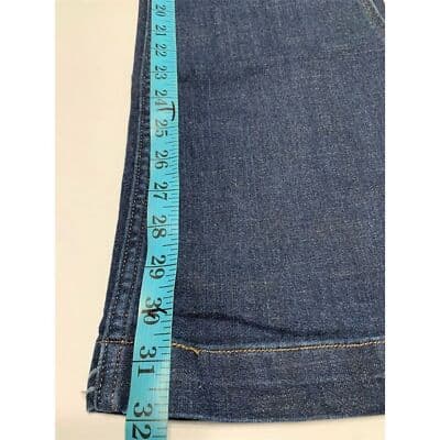 Levi's Women's Jeans Size 6M Blue Medium Wash 5-Pocket Style - Thumbnail 12
