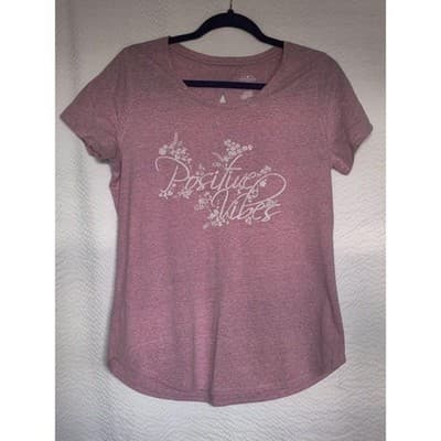 VTG. St. John's Bay Active Large Women's Top Lilic Graphic Tee - Image 1