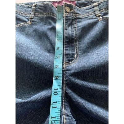 Gloria Vanderbilt Women's Capri Jeans Size 12 Blue Embroidered Cuffs - Thumbnail 6