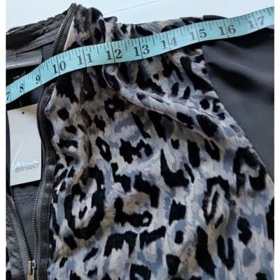 Lane Bryant Women Plus Blouse Leopard Print Zipper Long Sleeve Size14/16 NWT - Thumbnail 8