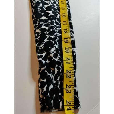 East 5th V-Neck Floral Print Long Sleeve Top Button Up Black White Size Medium - Thumbnail 8