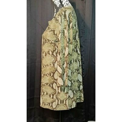 Susan Graver Womens Snakeskin Pattern Cut Out Sleeve Long Top Size M - Thumbnail 3