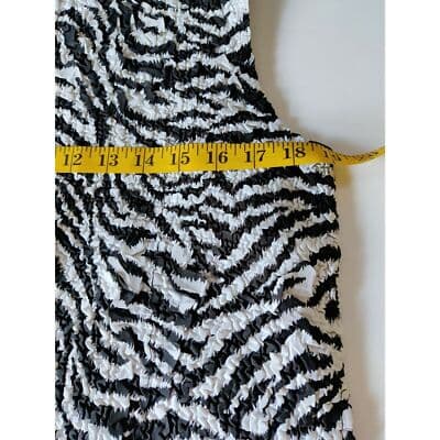 Womens Rhinestone Zip Up Collared Top Balck White Leopard Print Vest Sleeveless - Thumbnail 9