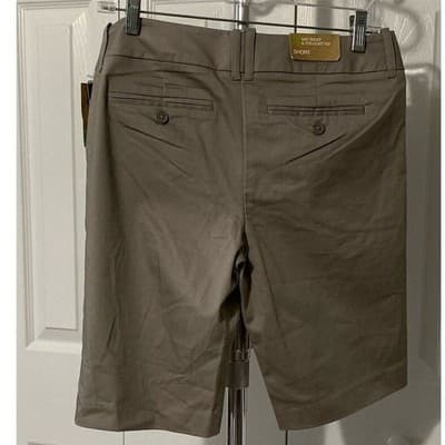 Mossimo Womens Khaki Bermuda Shorts Mid Waist Straight Hip Fit 3 Tan Size 4 NEW - Thumbnail 9