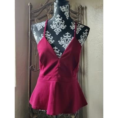 Papaya Womens Burgundy Lace Back Peplum V-Neck Sleeveless Top CH1387PA Size L - Image 1