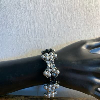 Pretty Silver Tone Faux Pearl Crystal Bead and Rhinestone Bracelet - Thumbnail 4