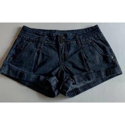 Zco Jeans Premium Denim Womens Shorts Double Button Cuffed Blue Size 7 - Image 1