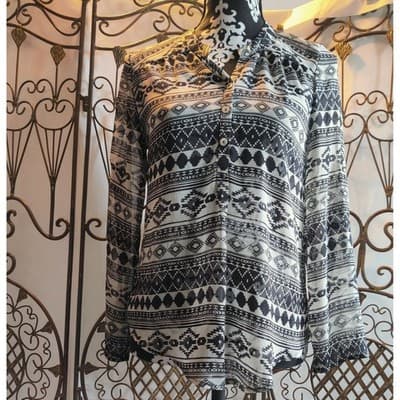 About a Girl Los Angeles Tribal Print Long Sleeve Button Up Blouse Shirt S - Thumbnail 11
