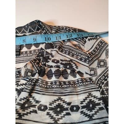 About a Girl Los Angeles Tribal Print Long Sleeve Button Up Blouse Shirt S - Thumbnail 5
