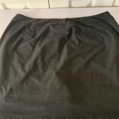 Grey Norman Women's Skimmer Skort Size 18 Black Stretch Golf Tennis - Image 1