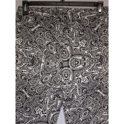 Ann Taylor Black & White Paisley Straight Crop Pants Sz 8P Cotton Blend Stretch - Thumbnail 3