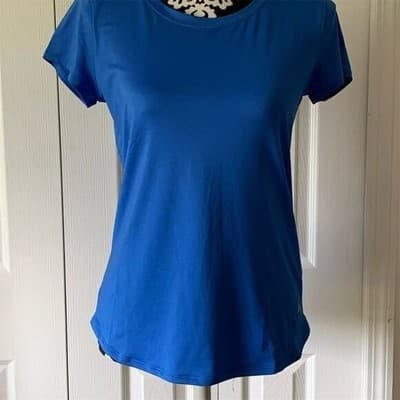 Under Armour Women's HeatGear Short Sleeve T-Shirt Blue Size S Activewear - Image 1