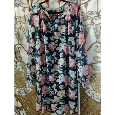 Time and Tru Womens Black Floral Long Sleeve - Thumbnail 2