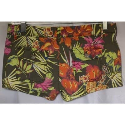 Holister Floral Stretch Print Hot Pants Shorts. Size 1 - Thumbnail 5