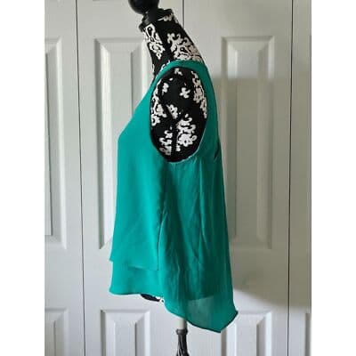 M Women True Light Layered Sleeveless Racerback Asymmetric Hem Chiffon Top - Thumbnail 2