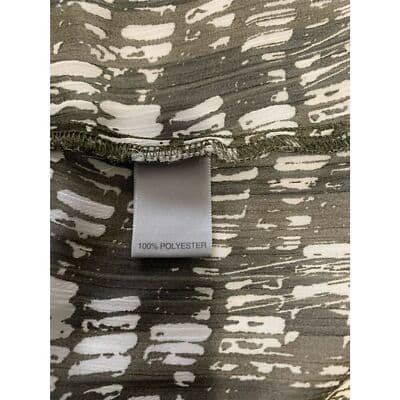 Avenue Women's Abstract Print V-Neck Blouse Size 18/20 Short Sleeve - Thumbnail 12