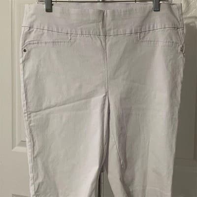 Rafaella Women's Size 14 White Cropped Pants Pull-On Stretch Casual - Thumbnail 2