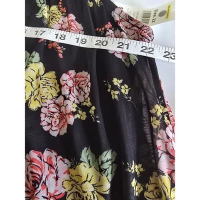 Bobbie Brooks Plus Size 2X Black Floral Mesh Sleeveless Tunic Top NWT - Thumbnail 10