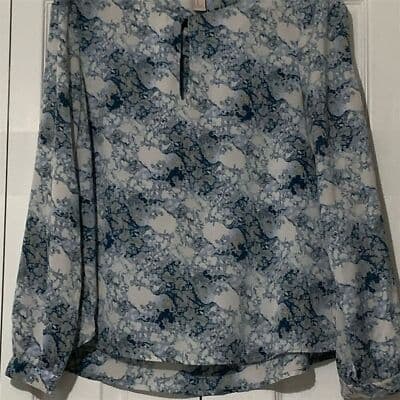 Forever21 Women's Blue Geometric Long Sleeve Blouse Top Size M Casual - Thumbnail 2