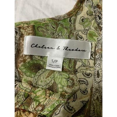 Chelsea & Theodore Women's Floral Ruffle Sleeve Peplum Blouse S/P - Thumbnail 6