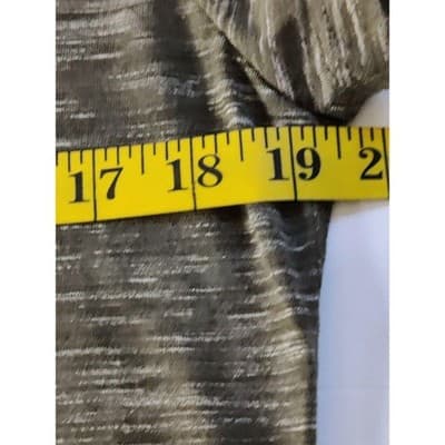 Icyzone Womens Short Sleeve Athletic T-Shirt Round Neck Pullover Gray Size Large - Thumbnail 4