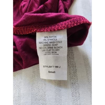 Shop The Trends Women's S Red Asymmetrical Hem Tank Top Sleeveless - Thumbnail 8