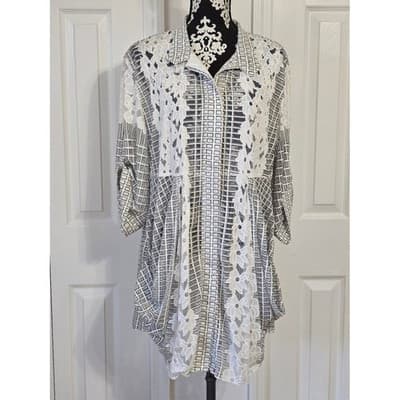 Womens Geometric Square Print V Neck Blouse Casual Top - Thumbnail 13