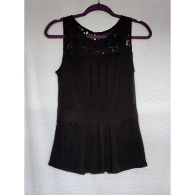 Vtg. Worthington Black Lace Peplum Top With Sheer Crepe, Sleeveless - Thumbnail 6