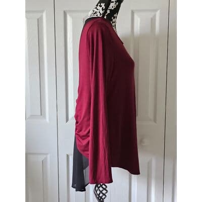 Burgundy Long Sleeve Twist Back Mixed Media Top Sheer Damask Layer Relaxed Fit - Thumbnail 2