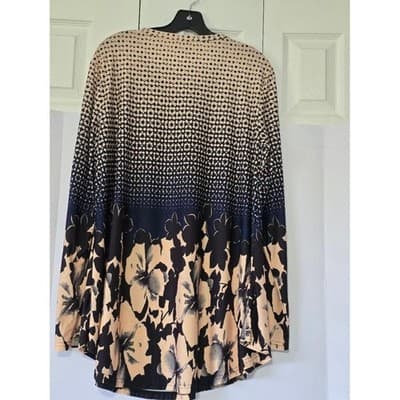 BaiShengGT Women's 2XL Long Sleeve V Neck Abstract Floral Print Tunic Top - Thumbnail 4