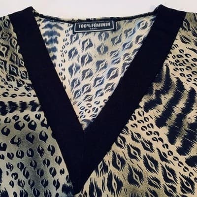 100% Feminin Paris Animal Print Asymmetrical V-Neck Tunic Top Black Tan - Image 1