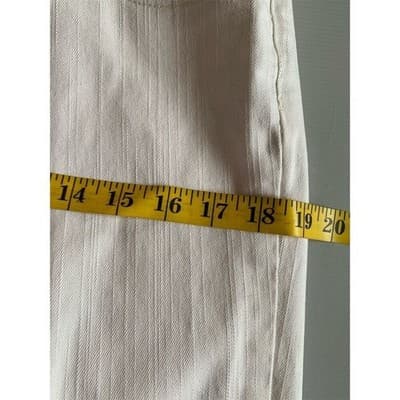 Liz Claiborne Women's White Cropped Pants Size 12P Casual - Thumbnail 5