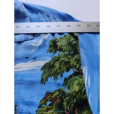 Mens Hawaiian Shirt Size L Global Tracking GPS Blue Short Sleeve Button Up - Thumbnail 5