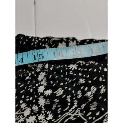 Pearls Black White Floral Dotted V Neck Short Sleeve Midi Dress Size Plus - Thumbnail 4