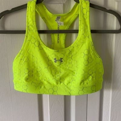Under Armour Women's HeatGear Sports Bra Yellow Size M Racerback - Image 1