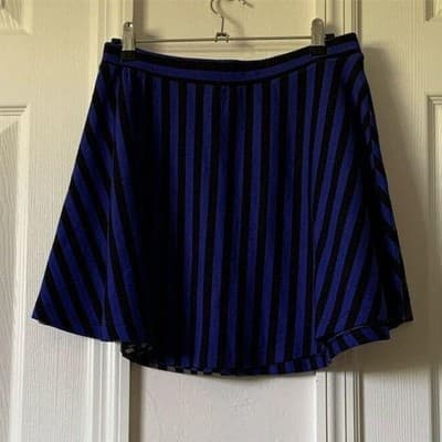 Forever 21 Striped Skater Mini Skirts Bundle Black Grey Blue Mens Medium 2pk - Thumbnail 9