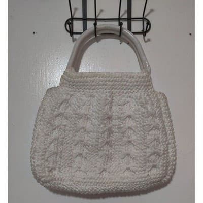 Vintage White Knit Handbag with Round Plastic Handles - Thumbnail 8