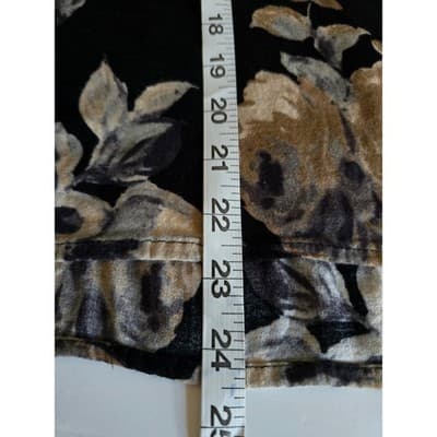 Croft & Barrow Womens XL Black Floral Short Sleeve Button Tab Blouse Top Stretch - Thumbnail 8