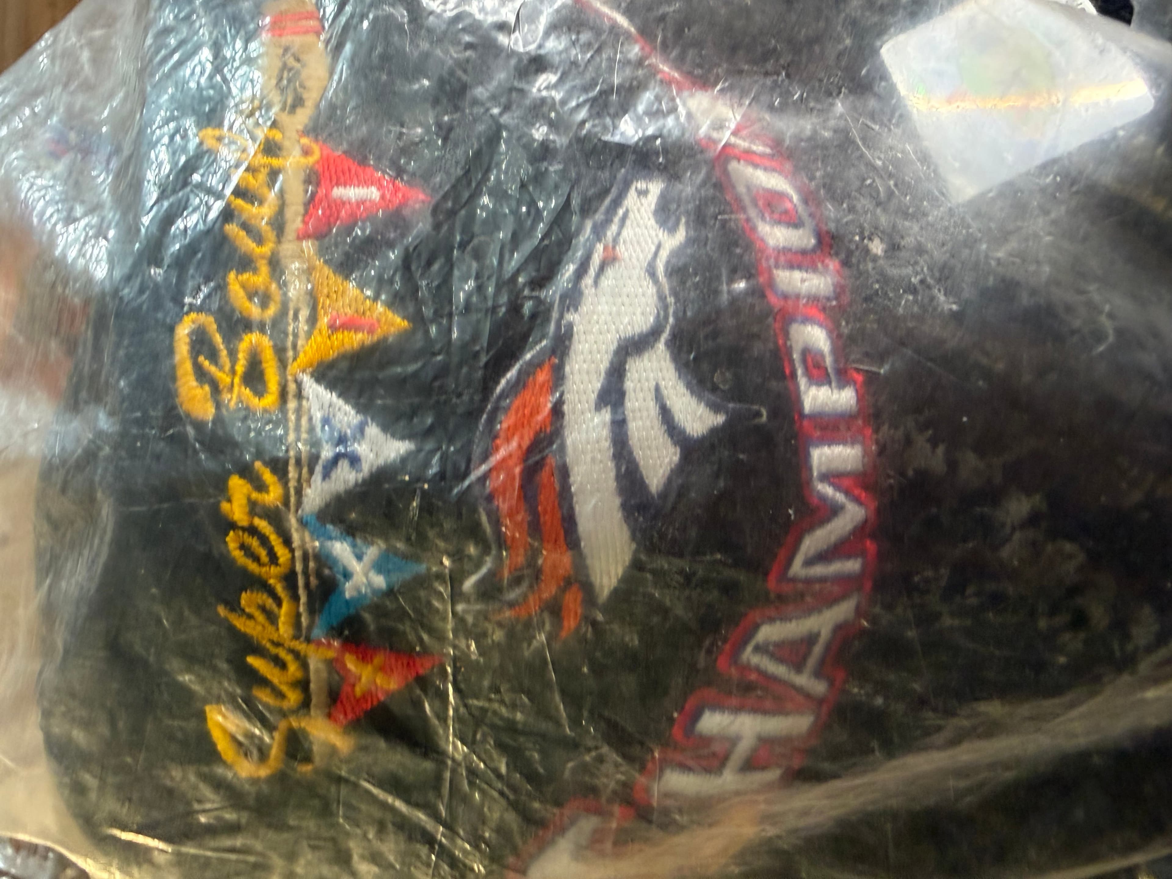 Super Bowl 32 Champions Denver Broncos Hat - Thumbnail 4