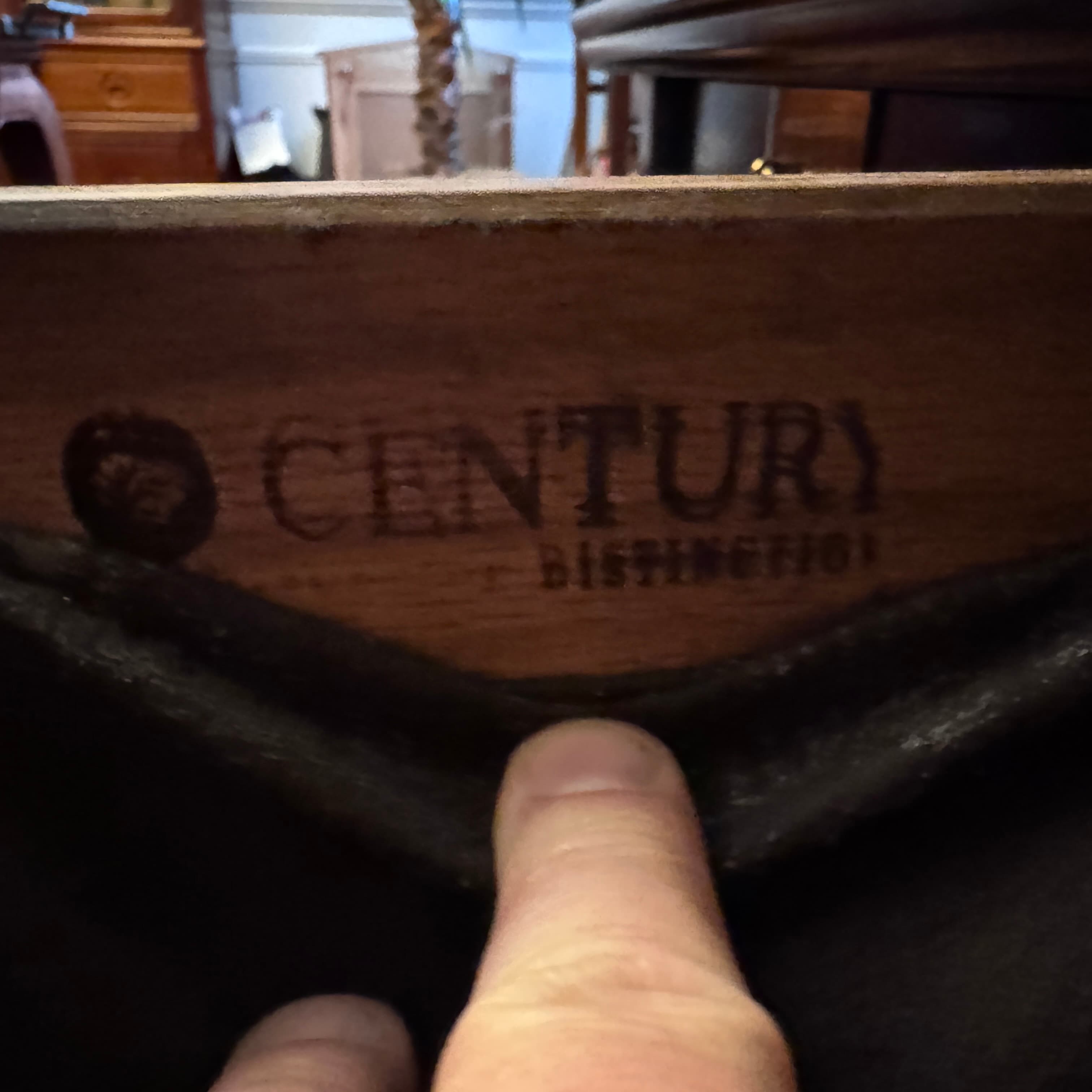 Century oriental alter style sideboard - Thumbnail 5