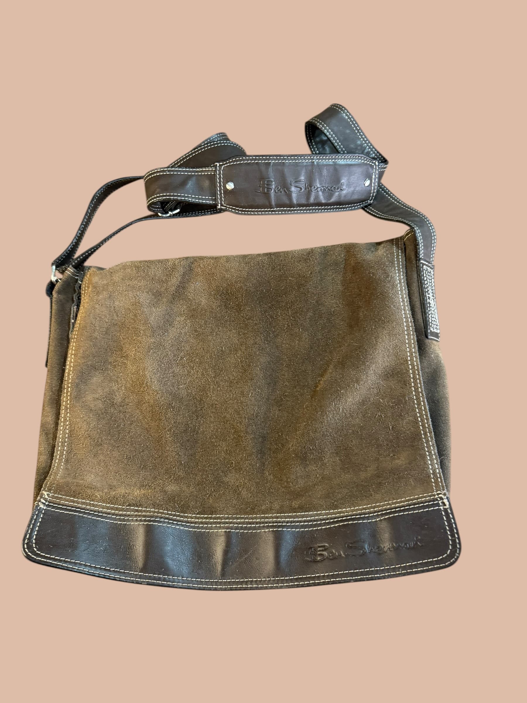 Ben Sherman Brown Suede Leather Crossbody Messenger Shoulder Bag Flap Vintage - Image 1