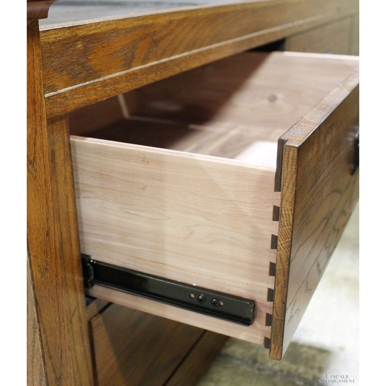 Intercon Furniture King Bed w/12 Drawer Storage - Thumbnail 7