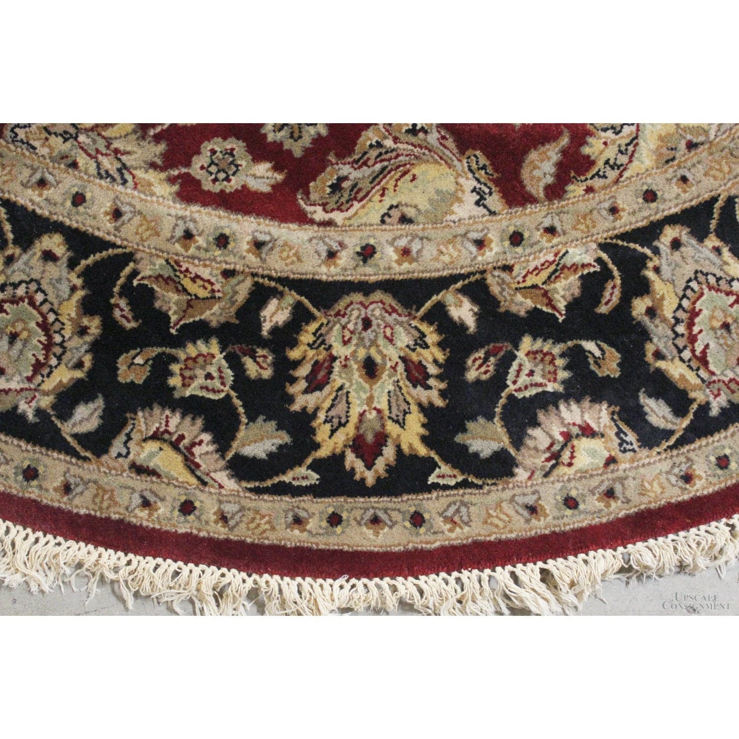 8' 7'' Round Red & Black w/Gold Area Rug - Thumbnail 3