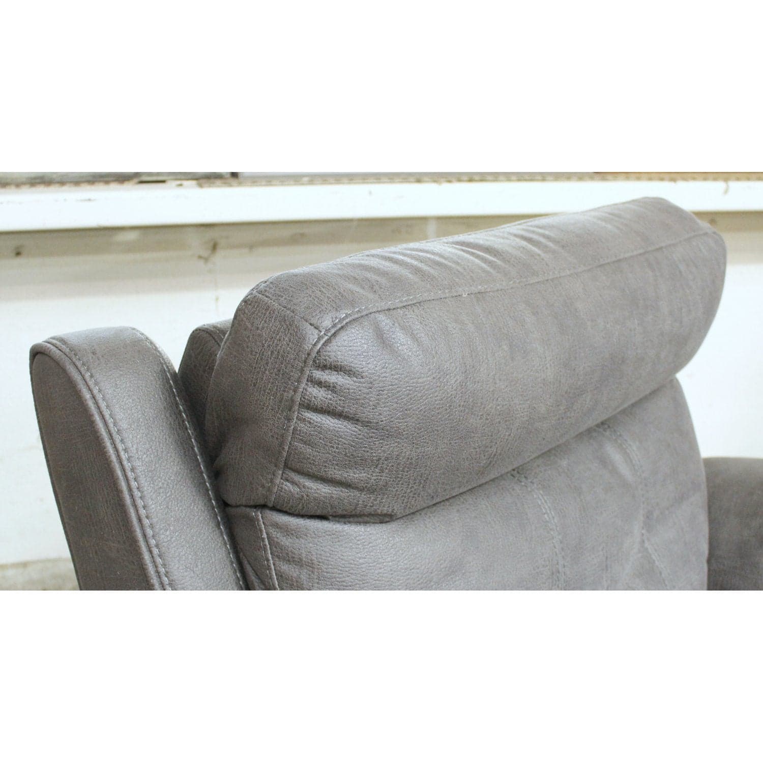 Voilino Dark Gray Power Recliner w/Adj. Headrest - Dark Gray - Thumbnail 5